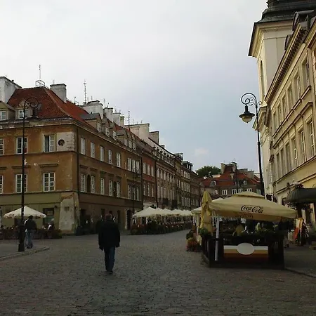 Urban Chic - Old Town - 12 People - Stare - Freta *