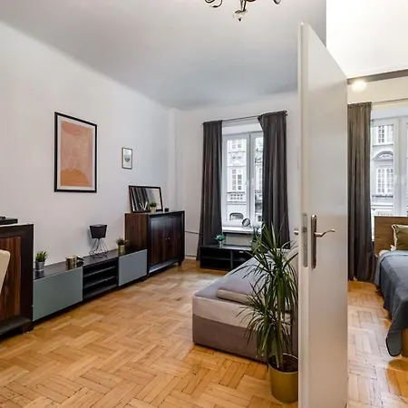 Urban Chic - Old Town - 12 People - Stare - Freta Apartment